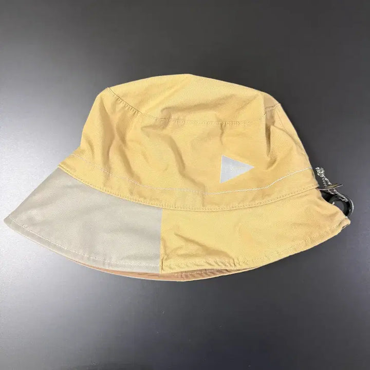 [BUNJANG] And Wander Bucket Hat / 앤드원더 버킷햇