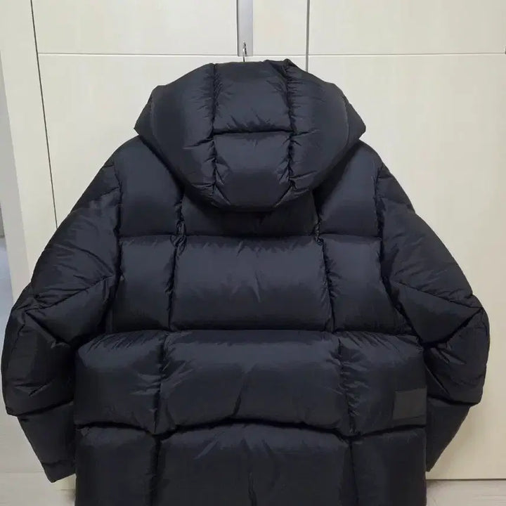 [BUNJANG] Songzio 23FW Meta Padded Jacket / [48] 송지오 23FW 메타 패딩