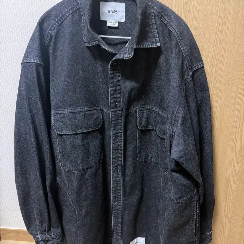 [BUNJANG] WTAPS Washed Denim Shirt Charcoal Gray Size M / 더블탭스 WTAPS 워싱 데님셔츠 차콜 그레이 사이즈 M(2)