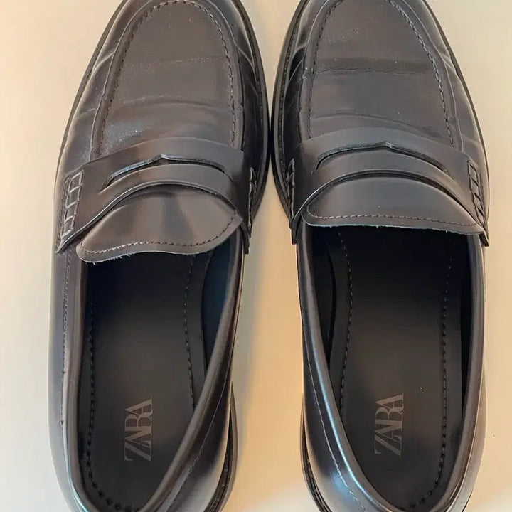 [BUNJANG] ZARA Brown Penny Loafers / 자라 브라운 페니 로퍼
