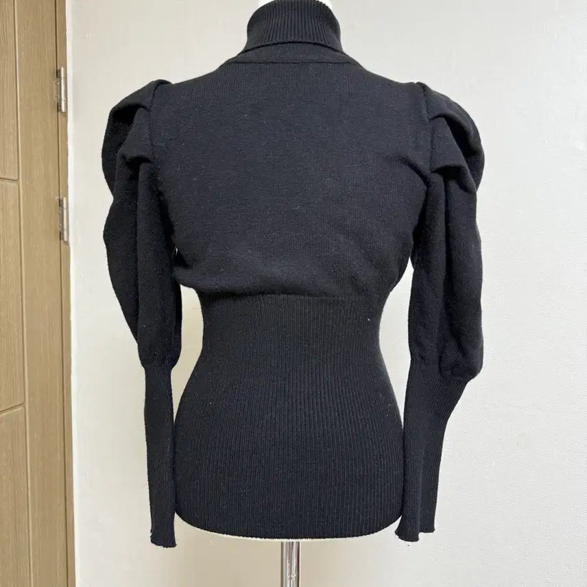[BUNJANG] Black Knit Puff Turtleneck / 블랙 공주 니트 퍼프 터틀넥 목폴라