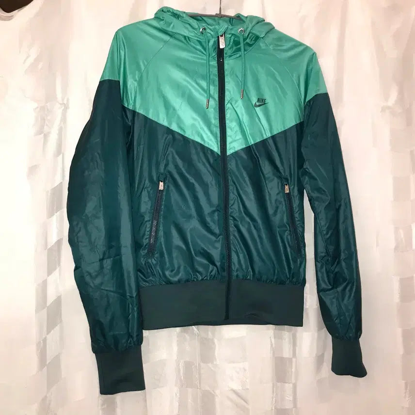 [BUNJANG] Nike Mint Green Crop Windbreaker / NIKE 나이키 민트 그린 크롭 바람막이
