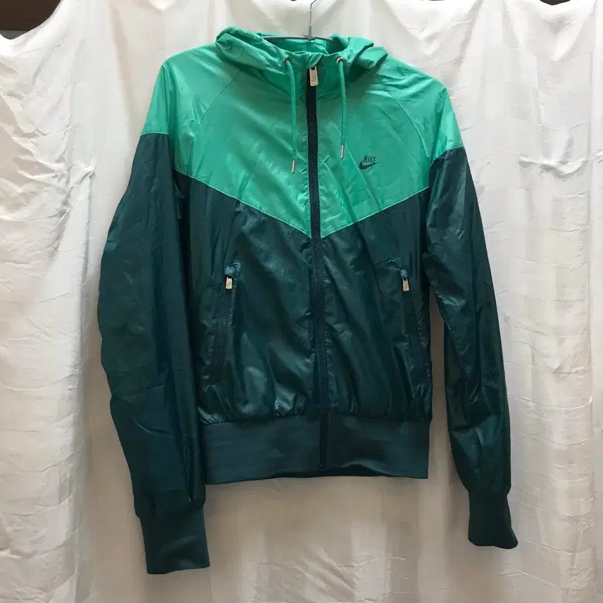 [BUNJANG] Nike Mint Green Crop Windbreaker / NIKE 나이키 민트 그린 크롭 바람막이
