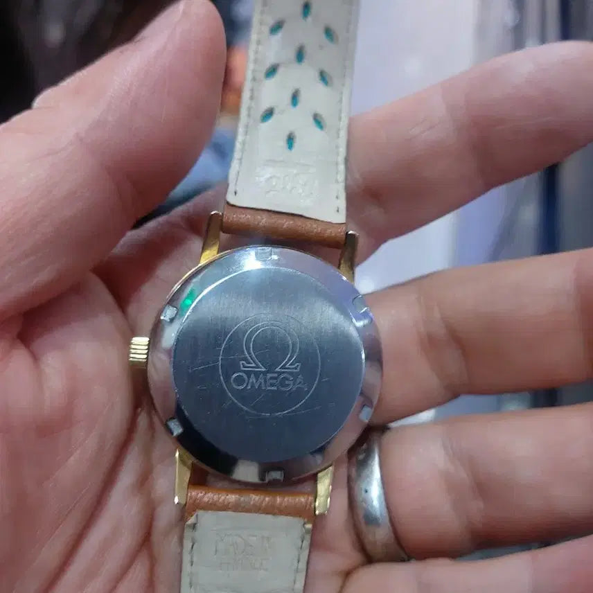 [BUNJANG] Omega Geneve Automatic Gold Plated Leather Watch / 오메가 제네브 오토매틱 금장 가죽 시계