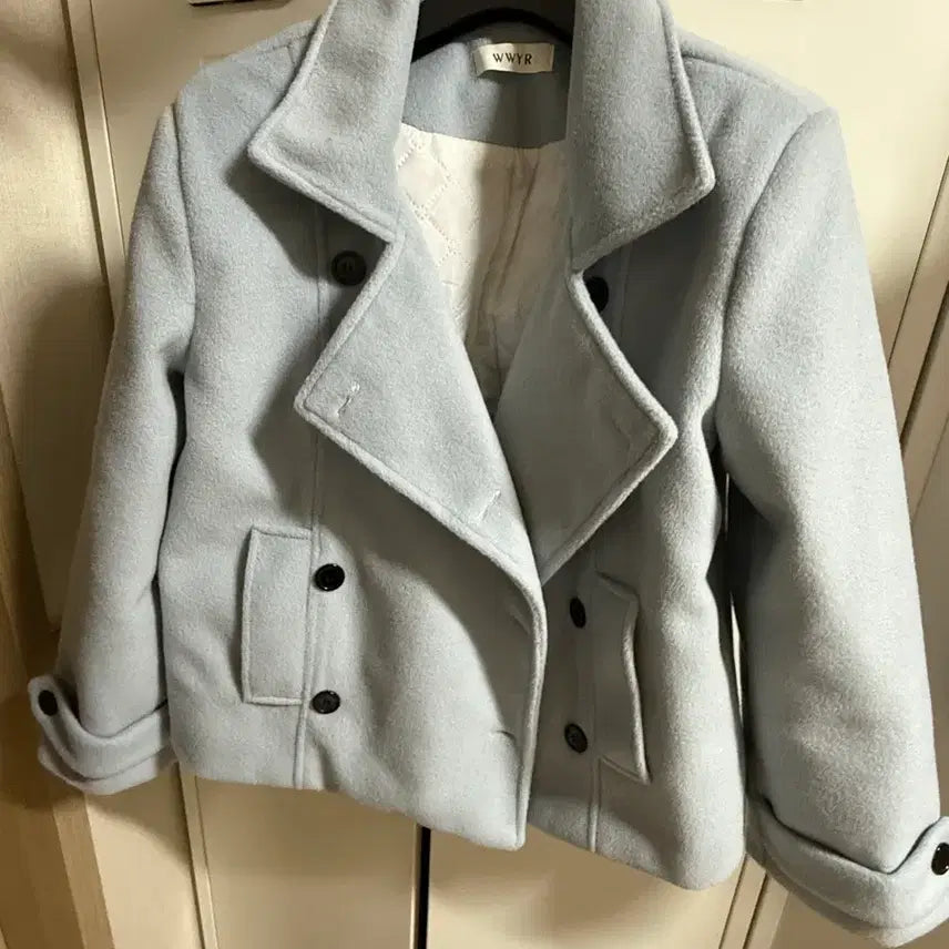 [BUNJANG] Double-Breasted Half Coat - Sky Blue / 더블카라 하프 코트 소라색 (바로 안전결제시 회색바지 증정)