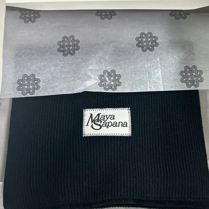 [BUNJANG] Maya Sapana Cashmere Black Muffler / Maya Sapana 캐시미어 블랙 머플러 새상품
