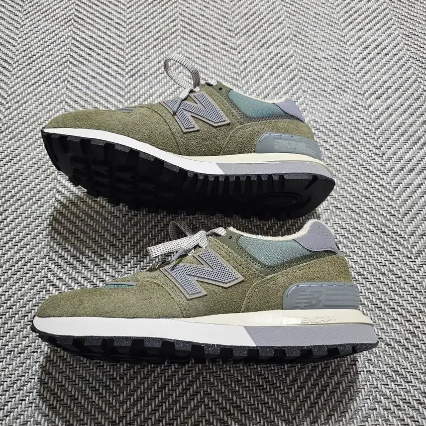 [SOLD OUT] 뉴발란스 x 스톤 아일랜드 574 레거시 그린