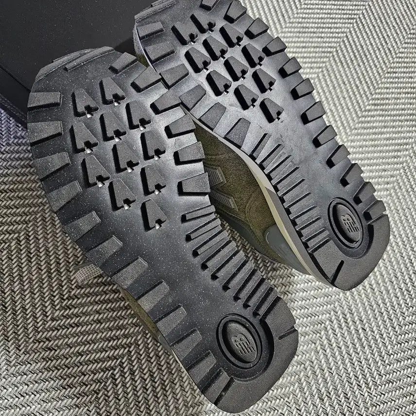 [SOLD OUT] 뉴발란스 x 스톤 아일랜드 574 레거시 그린