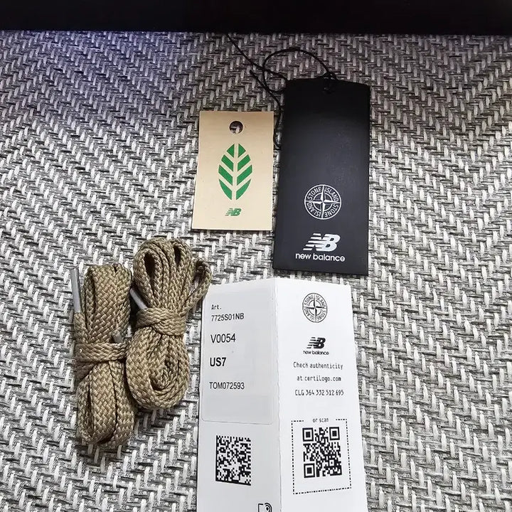 [SOLD OUT] 뉴발란스 x 스톤 아일랜드 574 레거시 그린