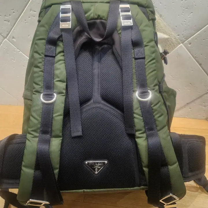 [BUNJANG] Prada Saffiano Trim Drawstring Backpack / 프라다 사피아노 트리밍 드로우스트링 백팩