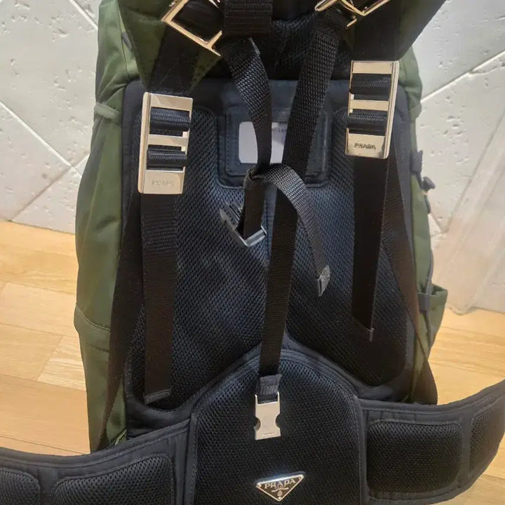 [BUNJANG] Prada Saffiano Trim Drawstring Backpack / 프라다 사피아노 트리밍 드로우스트링 백팩