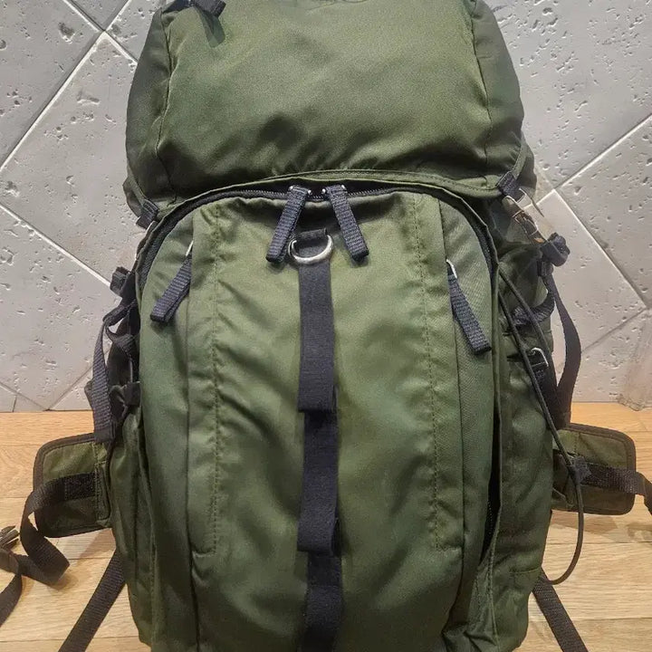 [BUNJANG] Prada Saffiano Trim Drawstring Backpack / 프라다 사피아노 트리밍 드로우스트링 백팩