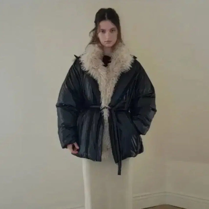 [BUNJANG] Overdue Flare Puffer Jacket Black / (새상품급) 오버듀플레어 패딩 푸퍼 블랙