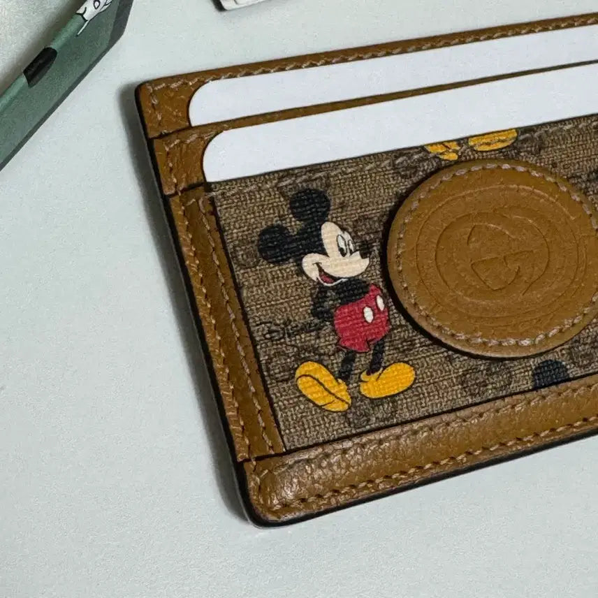 [BUNJANG] Gucci Mickey Mouse Card Wallet / 구찌 미키 카드지갑