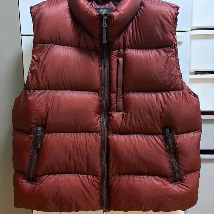 [SOLD OUT] 코오롱스포츠 스톰월 다운 베스트 버건디 110