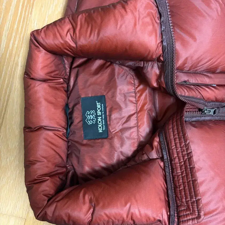 [SOLD OUT] 코오롱스포츠 스톰월 다운 베스트 버건디 110