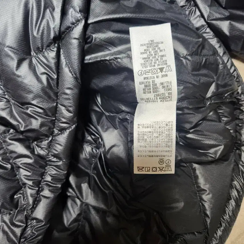 [BUNJANG] Montbell Plasma 1000 Alpine Down Parka Black / 몽벨 플라즈마 1000 알파인 다운 파카 블랙