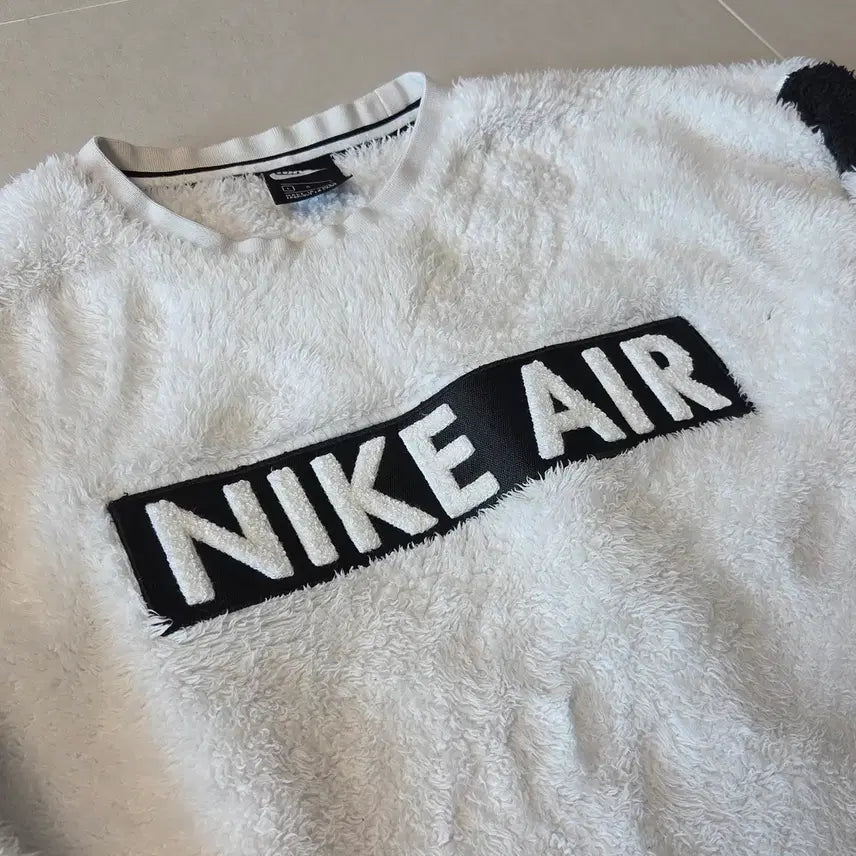 [BUNJANG] Nike Air Fleece Crew Top Sweatshirt / 나이키 에어 플리스 크루넥 탑 맨투맨