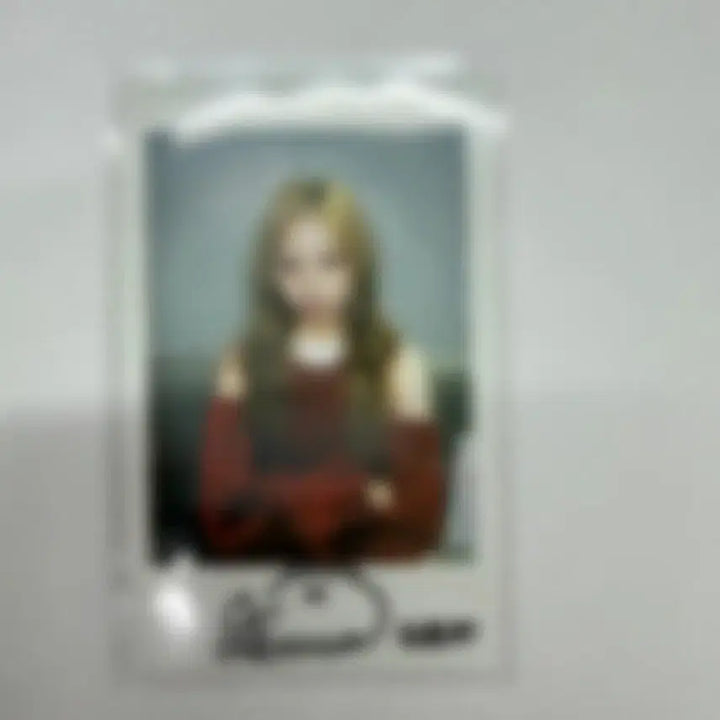 [BUNJANG] tripleS Jiwoo Signed Polaroid / 트리플에스 이지우 싸인 폴라로이드