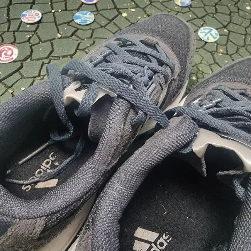 [BUNJANG] Adidas Gray Hiking Shoes 240 / 아디다스 회색 운동화 240