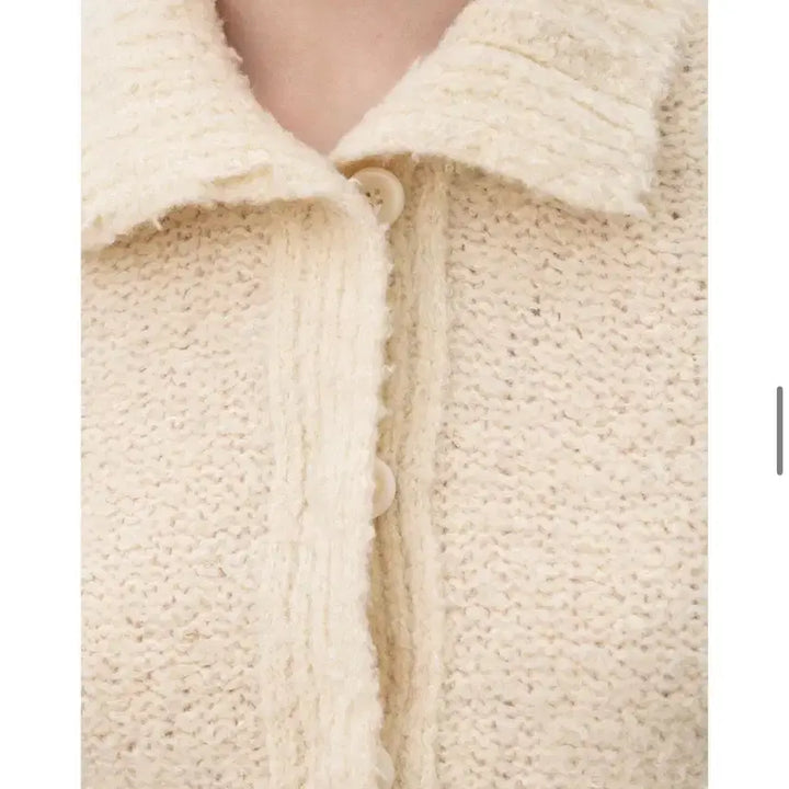 [BUNJANG] LE Ivory High-Neck Hidden Button Cardigan / le 하이넥 히든 버튼 가디건 (아이보리)