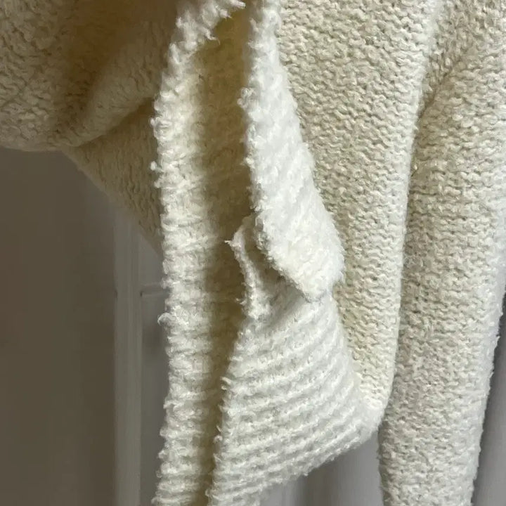 [BUNJANG] LE Ivory High-Neck Hidden Button Cardigan / le 하이넥 히든 버튼 가디건 (아이보리)