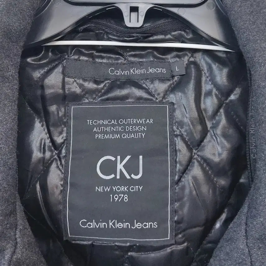 [BUNJANG] Calvin Klein Wool Quilted Jacket / 켈빈클라인 L/105 모직 퀼 자켓. GR.