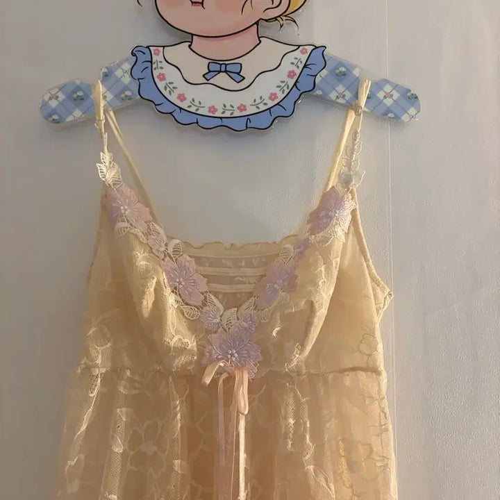 [BUNJANG] Vintage Embroidered Lace Slip Dress / 자수 레이스 슬립 끈원피스 빈티지