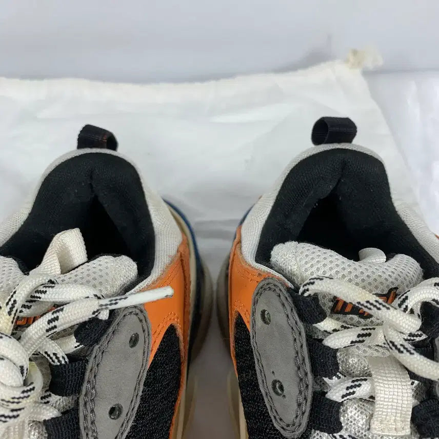 [BUNJANG] Balenciaga Triple S Halloween Edition Sneakers / (정품)발렌시아가 트리플S 할로윈에디션 스니커즈
