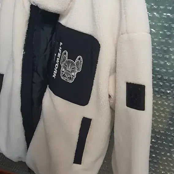 [BUNJANG] LifeWork Fleece Ivory Jacket / 라이프워크 덤블 플리스 아이보리  M공용