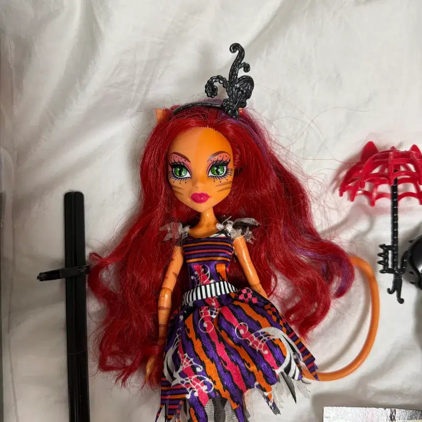 [BUNJANG] Monster High Toralei Stripe Doll / 몬스터하이 몬하돌 프릭 두 시크 토랄레이 스프라이프 인형
