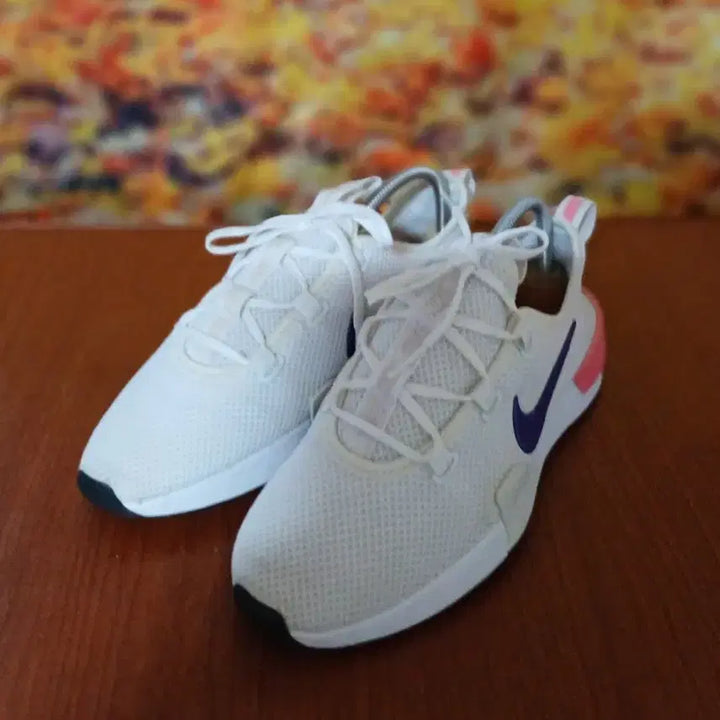 [SOLD OUT] 나이키 여성 핑크 런닝화 240