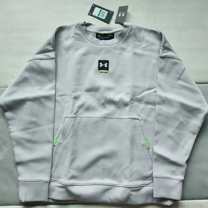 [SOLD OUT] 언더아머 정품 여성 맨투맨 새제품 헬스 크로스핏 런닝 등산 트레킹 자전거