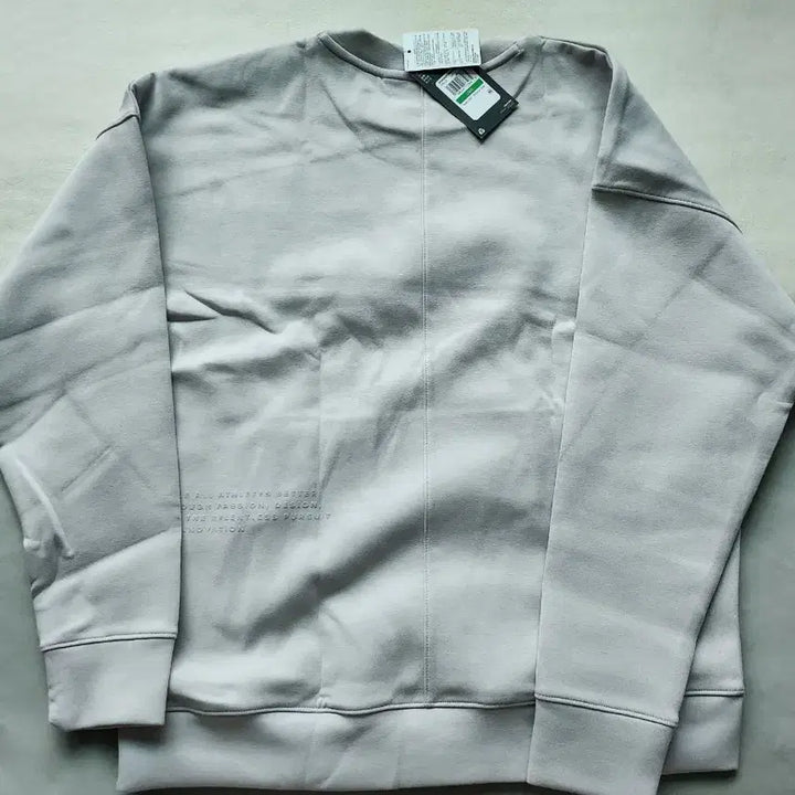 [SOLD OUT] 언더아머 정품 여성 맨투맨 새제품 헬스 크로스핏 런닝 등산 트레킹 자전거