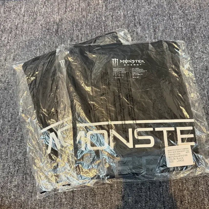 [BUNJANG] Monster Energy T-Shirt - Black L Size (Bundle) / [2개 일괄] 몬스터 에너지 정품 반팔 티셔츠 L 새상품