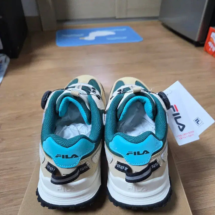 [BUNJANG] Fila Dial Trekking Shoes (250) / 새제품)휠라 다이얼 트레킹화235.240.250.255