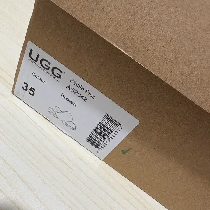 [BUNJANG] UGG Slippers / UGG 어그 털 슬리퍼35((무배))