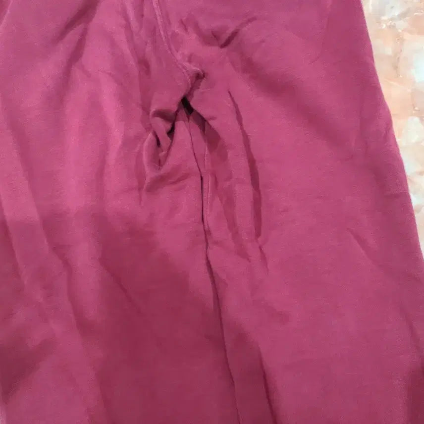 [BUNJANG] Nike Burgundy Training Joggers / 나이키 버건디컬러 트레이닝 조거