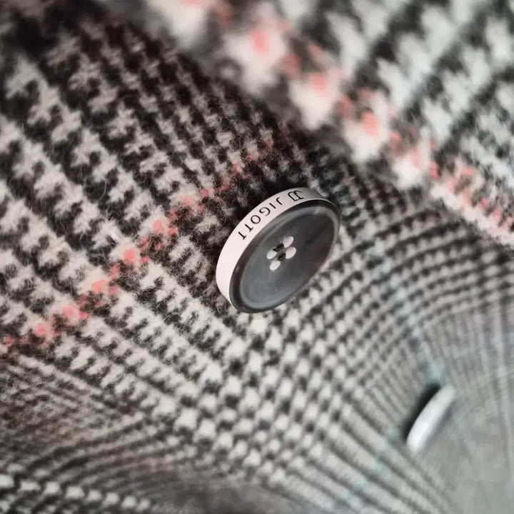 [BUNJANG] JJ JIGOTT Handmade Checkered Double-Button Coat / JJ지고트 핸드메이드 코트
