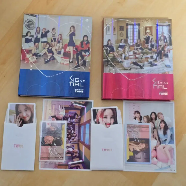 [BUNJANG] TWICE Signal Album + POB Bundle Set / 일괄)트와이스 시그널 Signal 앨범 + 덤 사전예약 포토카드 세트