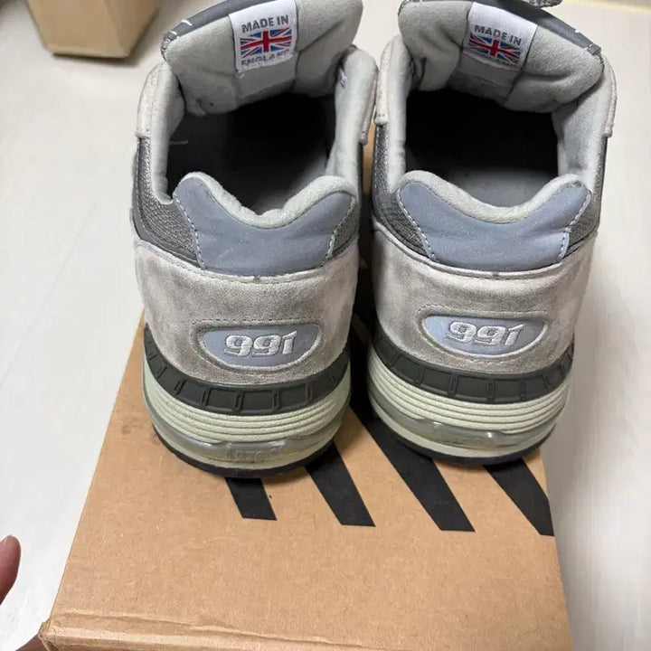 [SOLD OUT] 뉴발란스 991 v1 그레이 사이즈 270 팝니다