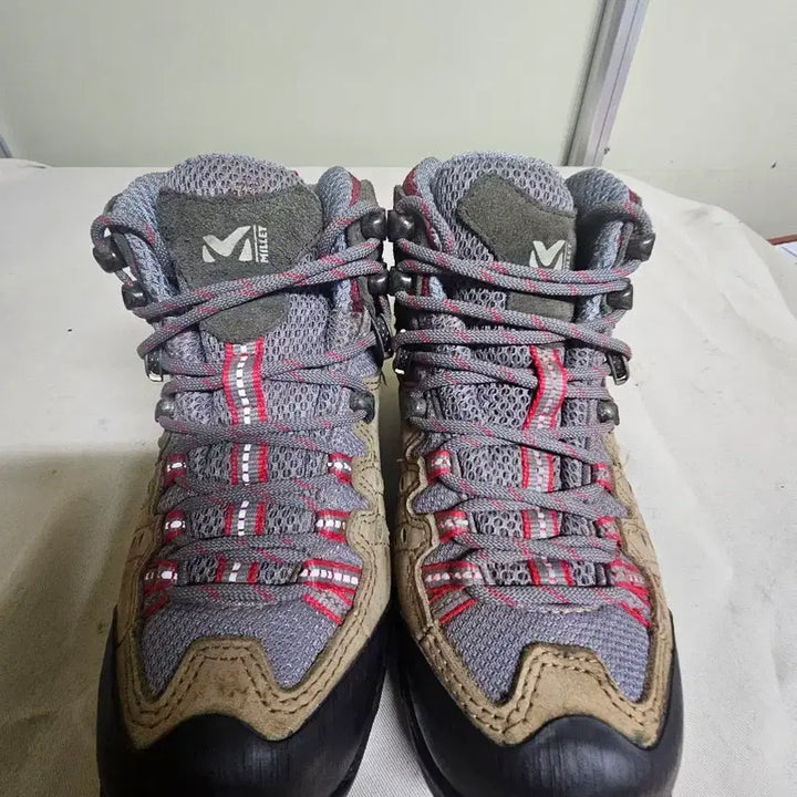 [BUNJANG] Millet Gore-Tex Hiking Boots 240mm / 밀레 고어텍스등산화 트레킹화 240미리