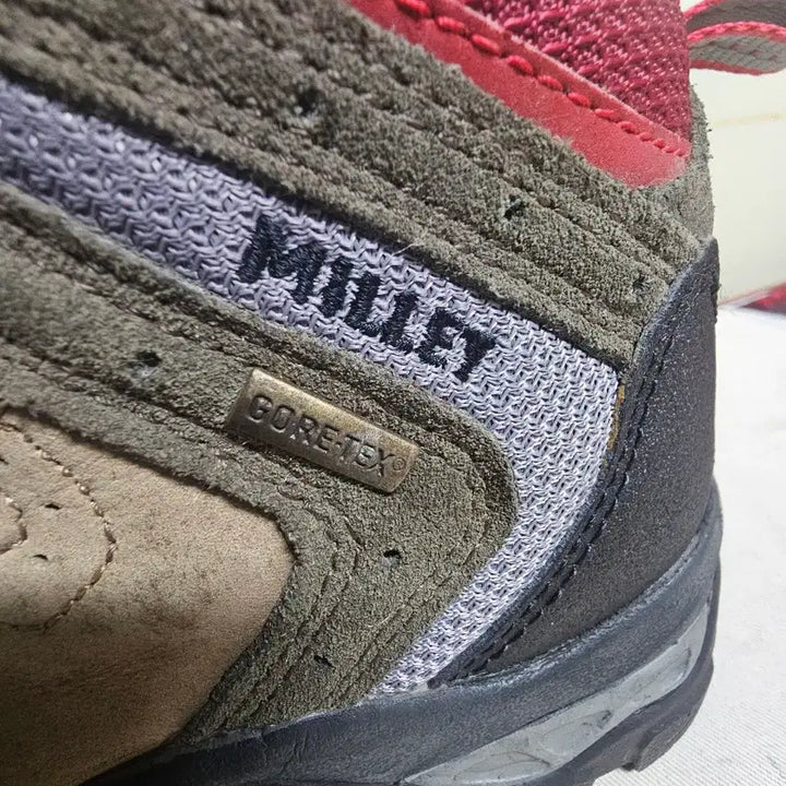 [BUNJANG] Millet Gore-Tex Hiking Boots 240mm / 밀레 고어텍스등산화 트레킹화 240미리