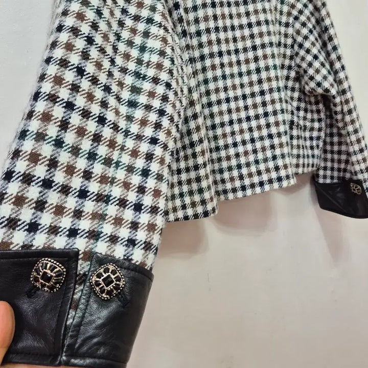 [BUNJANG] Doho Lambskin Color Block Short Jacket / 도호 양가죽 배색 숏자켓(66)