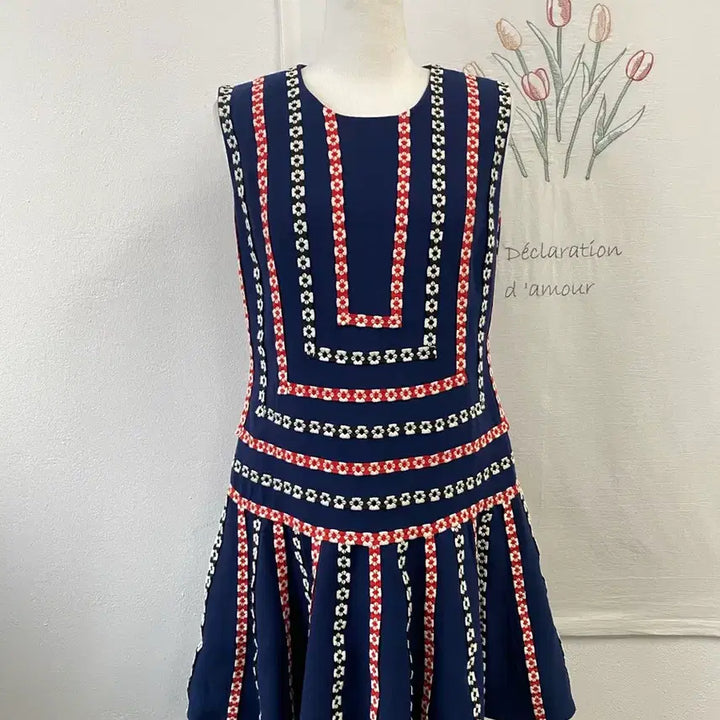 [BUNJANG] Magin Navy Flare Pattern Sleeveless Dress / 매긴 네이비 플레어 패턴 나시 원피스