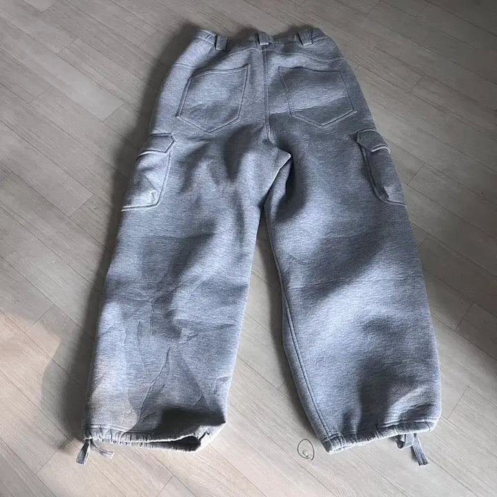 [BUNJANG] Camien Sweat Cargo Pants / 카미엔 스웻 카고 팬츠