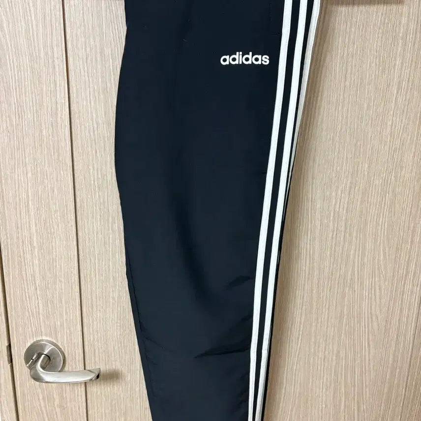 [BUNJANG] Adidas Pants L / 아디다스 바지 L