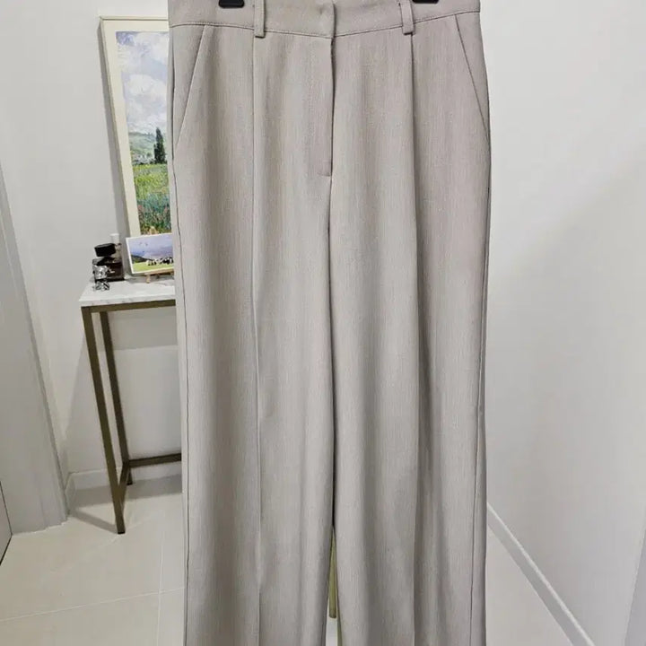 [BUNJANG] Gold Logo Pleated Trousers Medium / 금장로고 핀턱 슬랙스 미듐사이즈