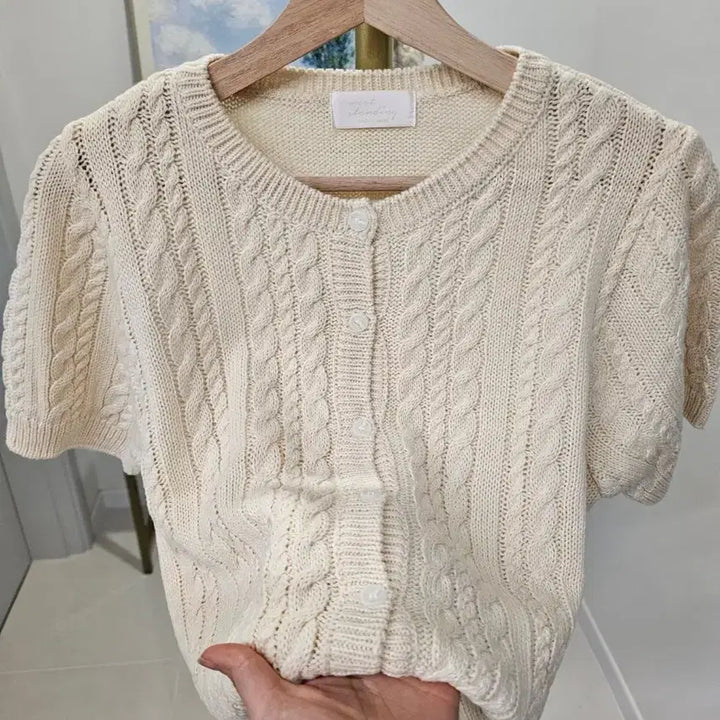 [BUNJANG] Cable Knit Cardigan / 반팔 케이블 니트가디건