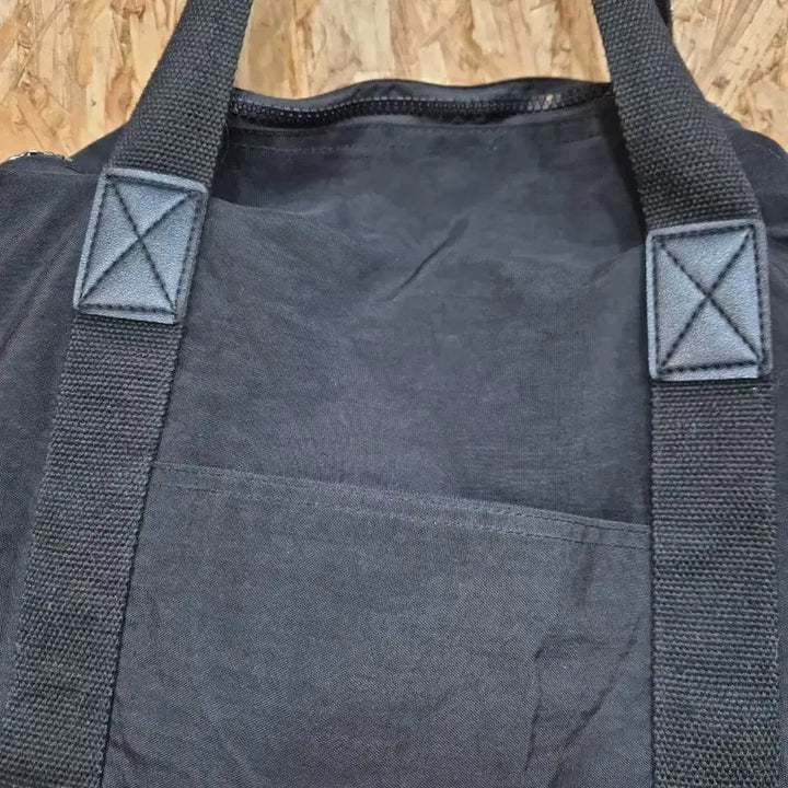 [BUNJANG] Kipling Black Tote Bag / KIPLING 키플링 블랙 빅 토트백 숄더백 여행가방 보스턴백